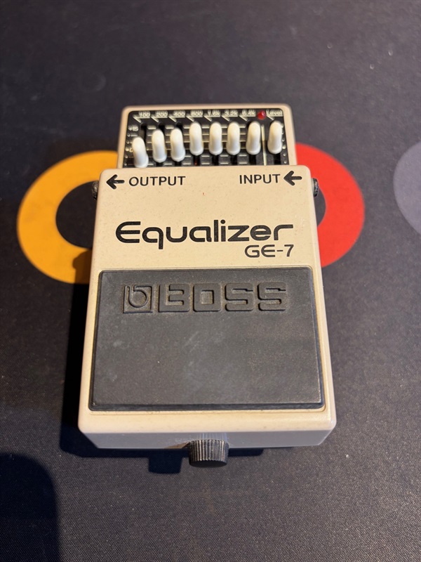 BOSS GE-7の画像